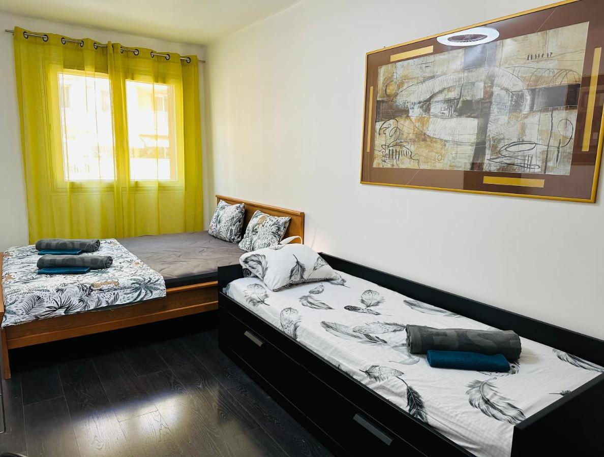 The Nice - 3 Rooms, 3Air Cond, 3Tv, 3Fans, 2 Wc, Wifi Everywhere 5Min Aeroport, Train, Beach, 1Min Tram, 15 Min Centre, Port, Parking Possible Экстерьер фото