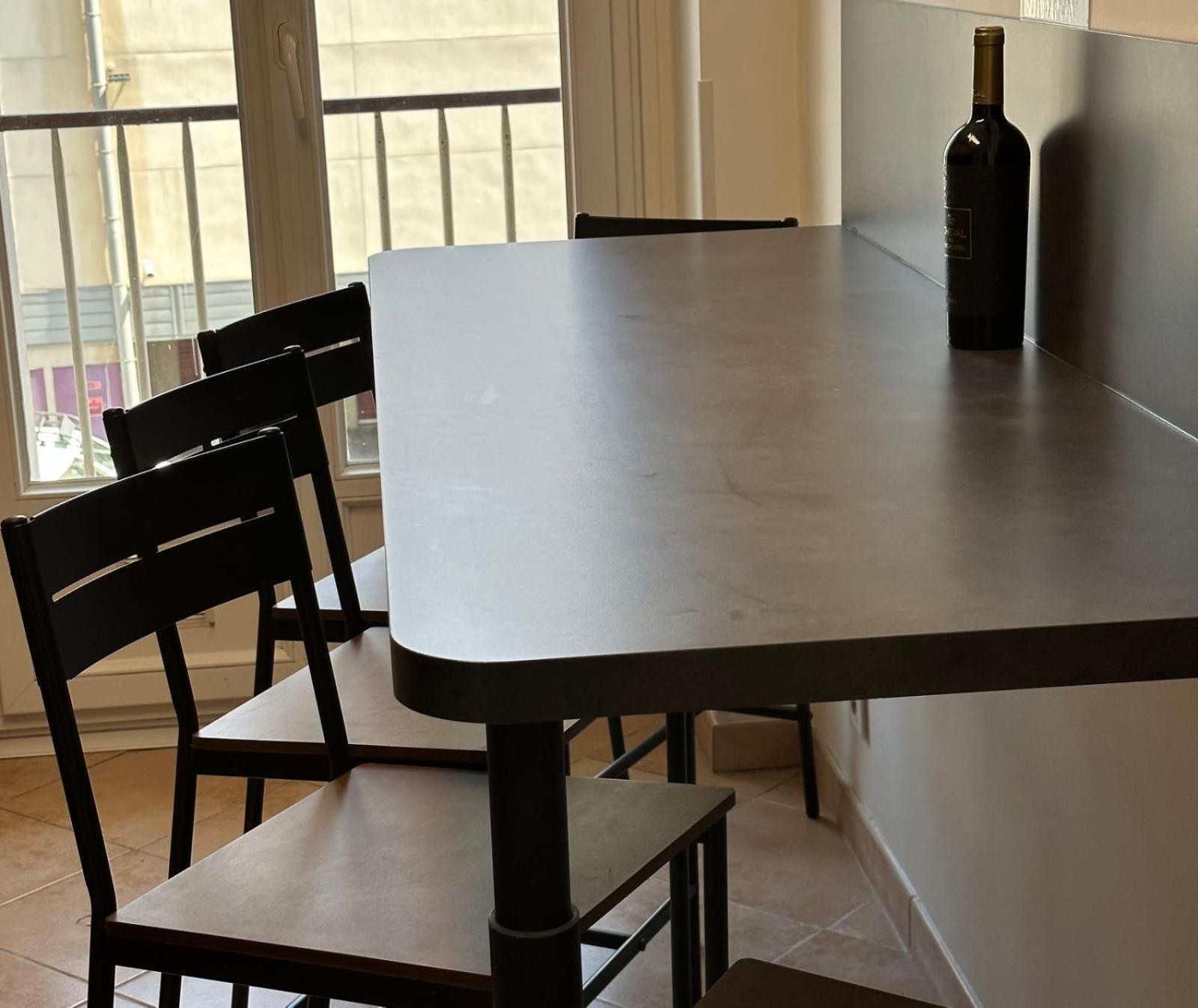 The Nice - 3 Rooms, 3Air Cond, 3Tv, 3Fans, 2 Wc, Wifi Everywhere 5Min Aeroport, Train, Beach, 1Min Tram, 15 Min Centre, Port, Parking Possible Экстерьер фото
